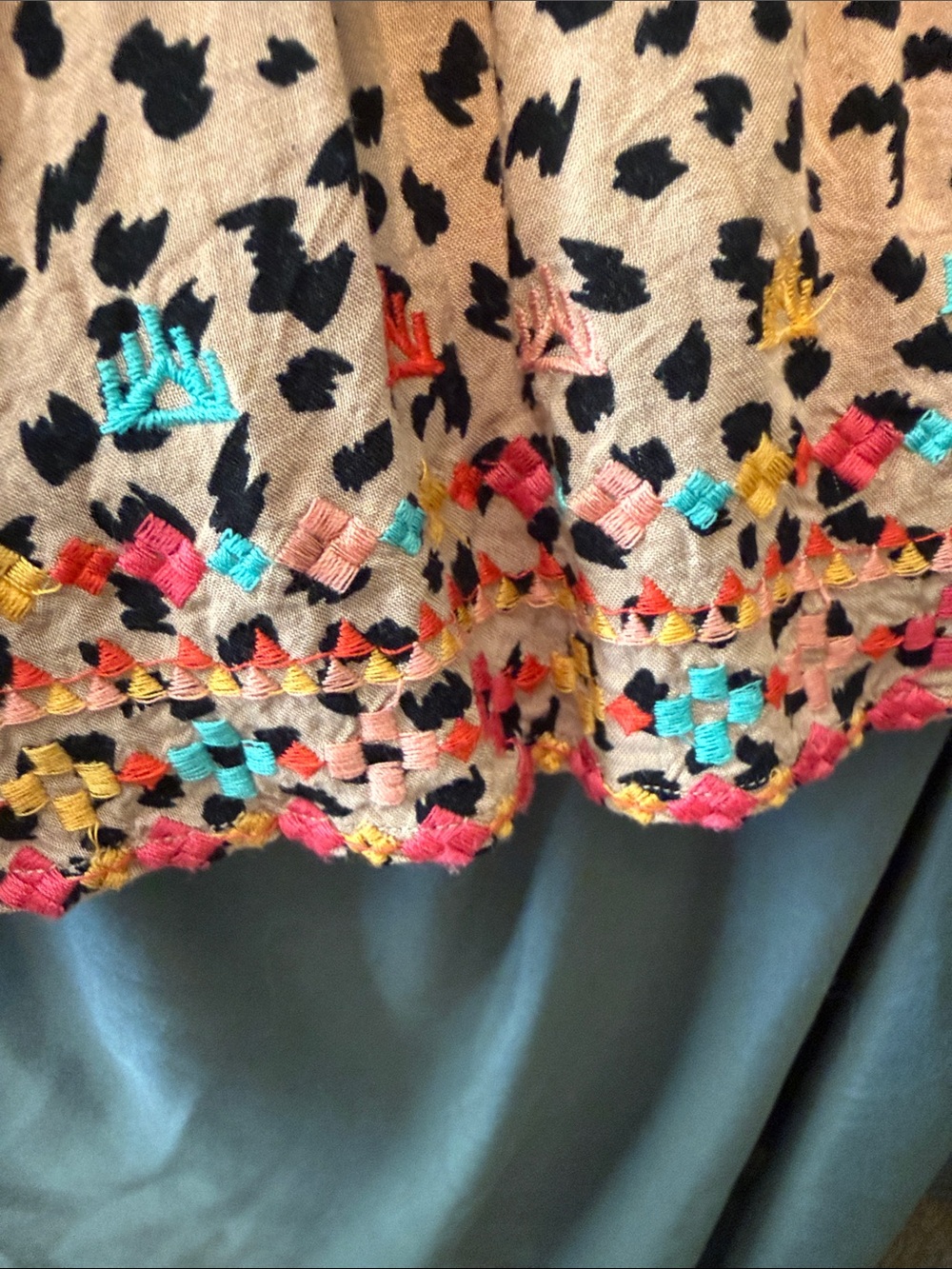 Savanah Jane Pink and black Embroidered V-Neck Tunic - Picture 3 of 5